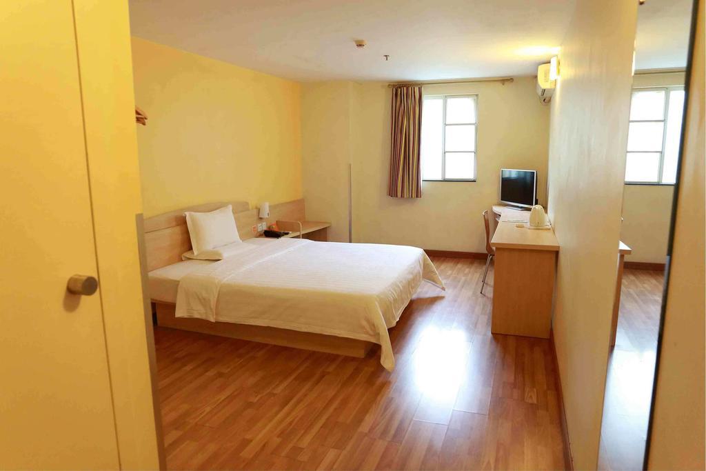 7Days Inn Luoyang Zhongzhou Road Hall Of Enlightened Rule Habitación foto
