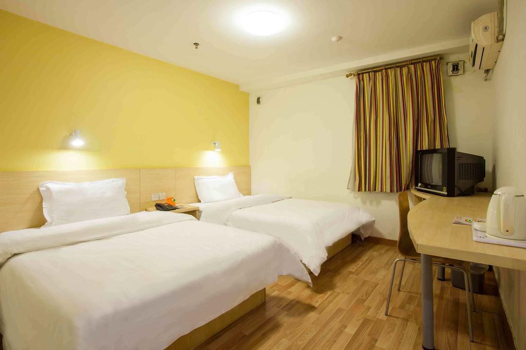 7Days Inn Luoyang Zhongzhou Road Hall Of Enlightened Rule Habitación foto
